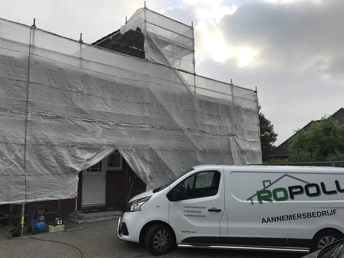 Dakrenovatie & Stucen buitengevel Rijsenhout